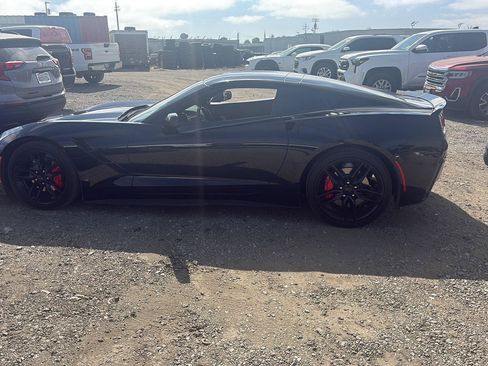 Used 2019 Chevrolet Corvette Stingray Coupe w/ Carbon Flash Badge Package RWD image 6