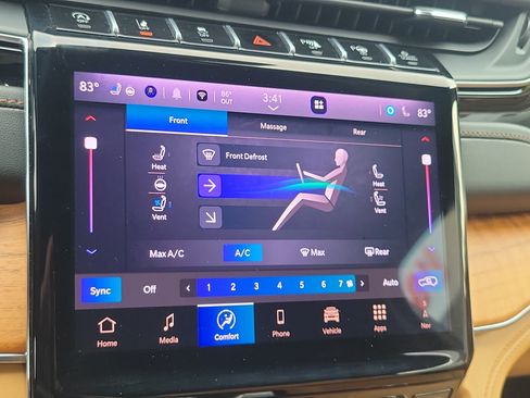 Used 2025 Jeep Grand Cherokee L Summit AWD/4WD image 22