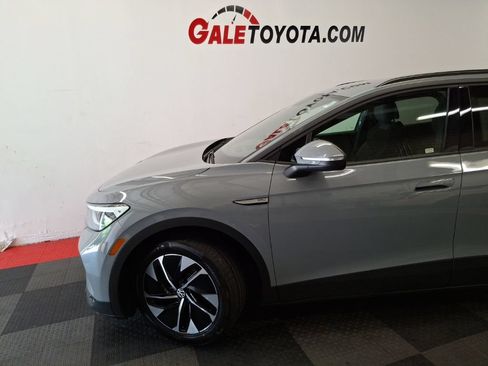 Used 2021 Volkswagen ID.4 Pro RWD image 5