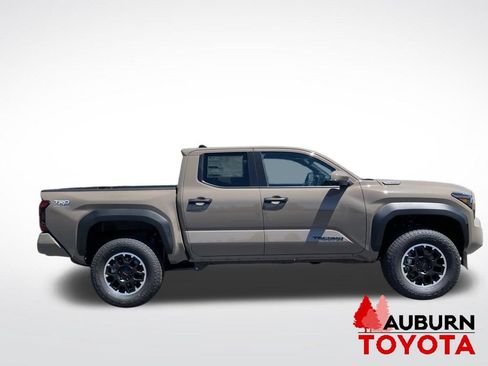 New 2026 Toyota Tacoma TRD Off-Road AWD/4WD image 8