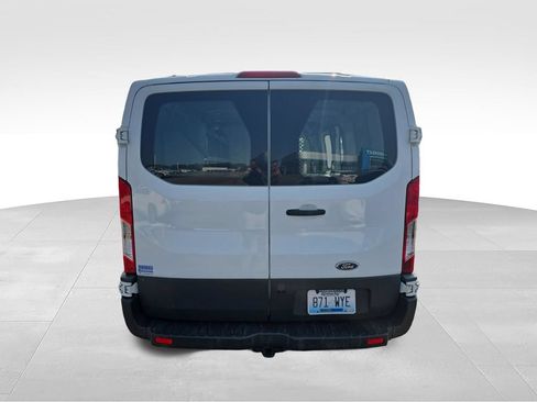 Used 2016 Ford Transit 250 130 Low Roof w/ Exterior Upgrade Package RWD image 4
