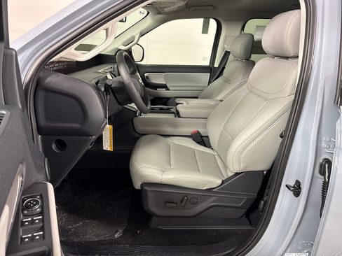 New 2026 Ford Expedition Active RWD image 29