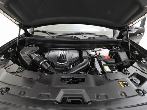 Certified 2025 GMC Acadia Elevation image 5