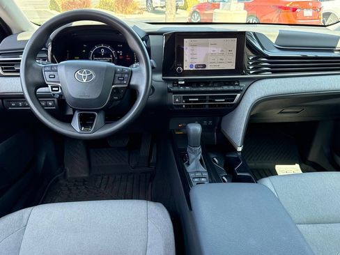 Used 2025 Toyota Camry LE w/ Convenience Package FWD image 30