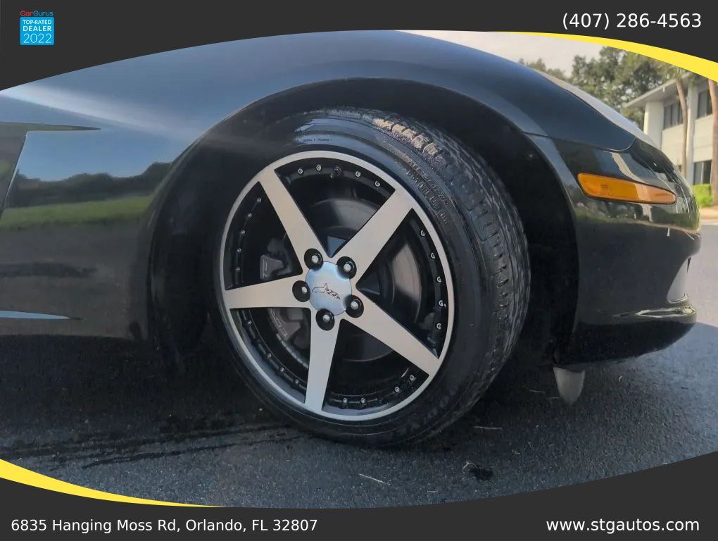 Used 2007 Chevrolet Corvette Convertible RWD image 18