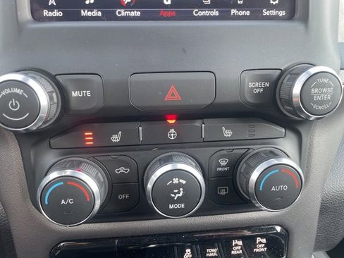 Used 2020 RAM 1500 Big Horn image 28