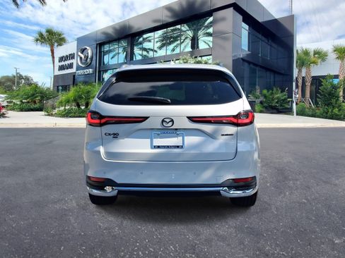 Certified 2024 MAZDA CX-90 3.3 Turbo S w/ Premium Package AWD/4WD image 4