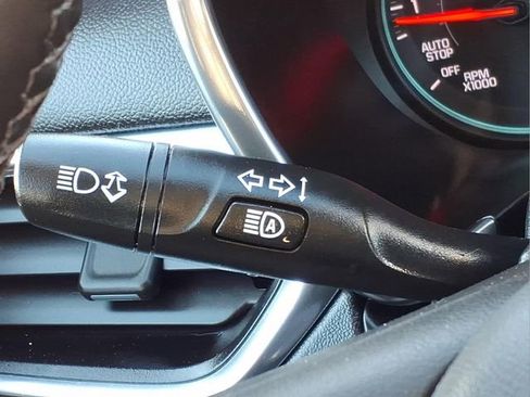 Used 2023 Chevrolet Equinox LT image 26