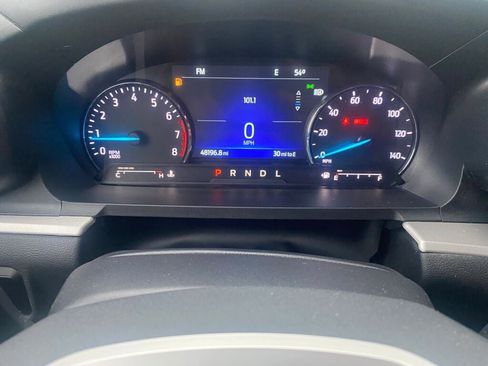 Used 2023 Ford Explorer XLT w/ Equipment Group 202A image 12