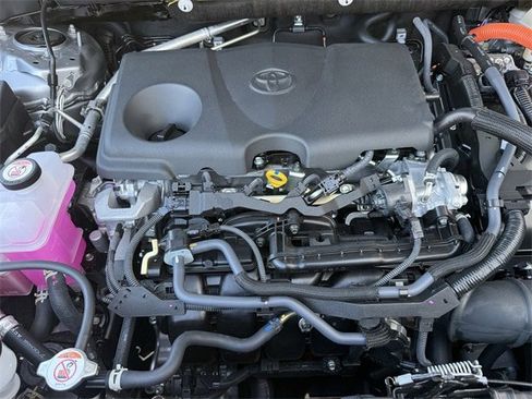 Used 2025 Toyota RAV4 XSE w/ Advanced Technology Package image 38