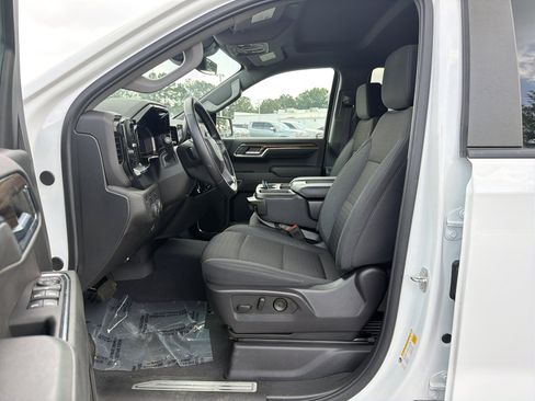 Used 2024 Chevrolet Silverado 1500 RST w/ Z71 Off-Road Package AWD/4WD image 14