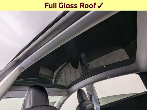 Used 2023 Tesla Model Y Long Range image 12