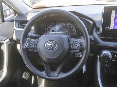 Used 2024 Toyota RAV4 LE image 17