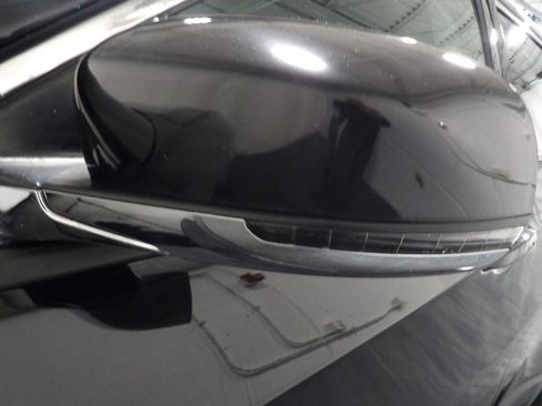 Used 2020 Jeep Compass Limited image 22