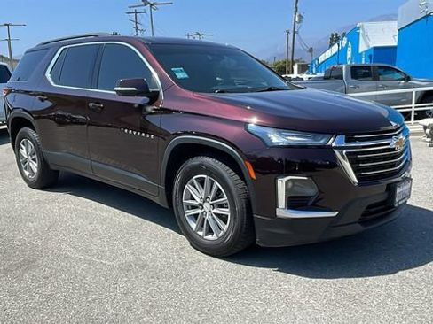 Used 2022 Chevrolet Traverse LT FWD image 34