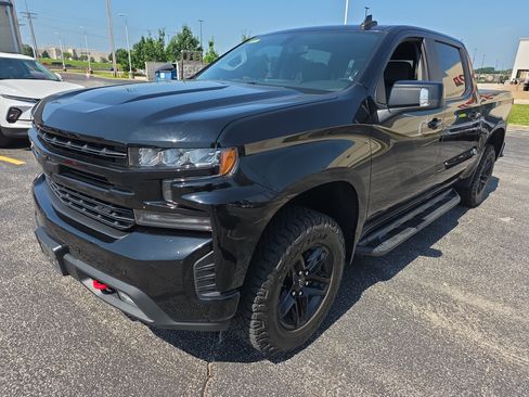 Used 2019 Chevrolet Silverado 1500 LT Trail Boss AWD/4WD image 7