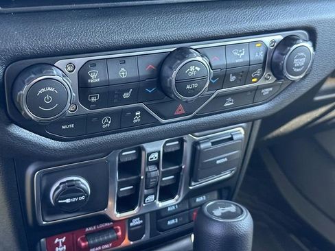 New 2026 Jeep Wrangler Unlimited Sport AWD/4WD image 32