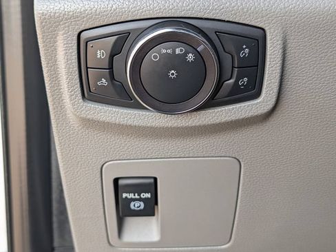 Used 2019 Ford F150 XL w/ Equipment Group 101A Mid RWD image 21