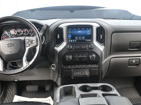 Used 2020 Chevrolet Silverado 1500 LT Trail Boss w/ Safety Package AWD/4WD image 17