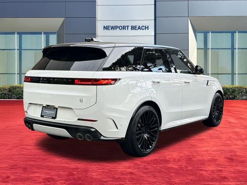 New 2026 Land Rover Range Rover Sport SV AWD/4WD image 10