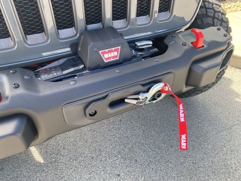 Used 2021 Jeep Wrangler Unlimited Rubicon w/ Xtreme Recon 35" Tire Package AWD/4WD image 7