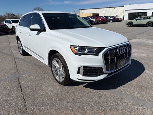 Used 2020 Audi Q7 2.0T Premium Plus w/ Premium Plus Package image 4