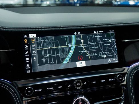 Used 2021 Bentley Flying Spur V8 AWD/4WD image 79