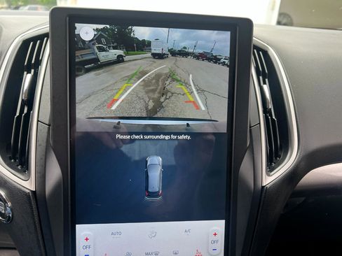 Used 2024 Ford Edge SEL image 61