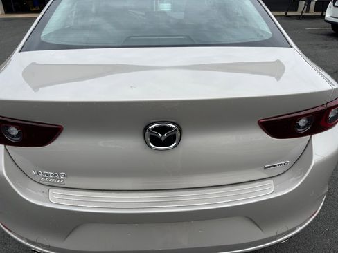 Used 2025 MAZDA MAZDA3 s FWD image 14