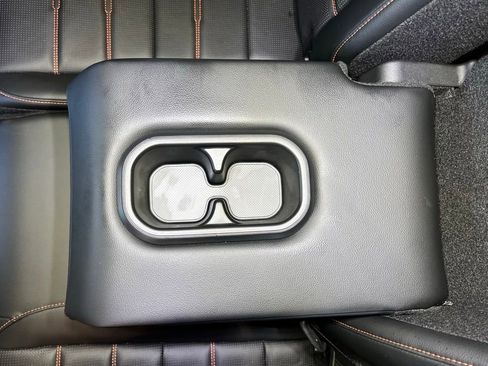 Used 2025 Honda CR-V Sport Touring image 43