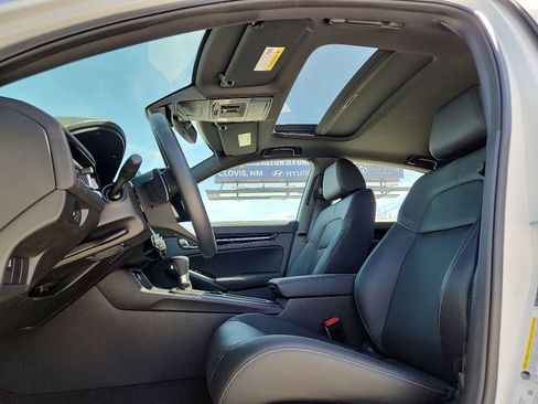 Used 2025 Honda Civic Sport Touring image 11