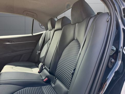 Certified 2023 Toyota Camry SE FWD image 18