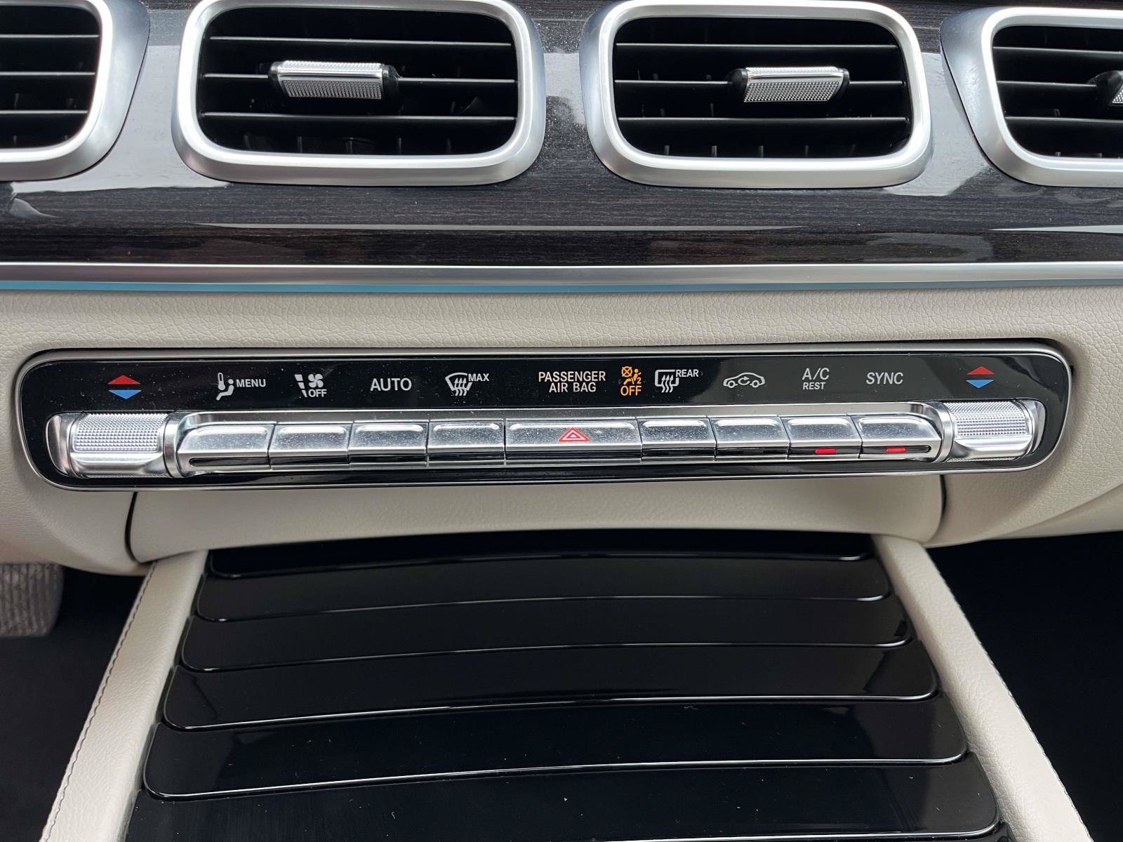 Certified 2022 Mercedes-Benz GLE 350 4MATIC image 31