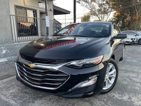 Used 2023 Chevrolet Malibu LT FWD image 1