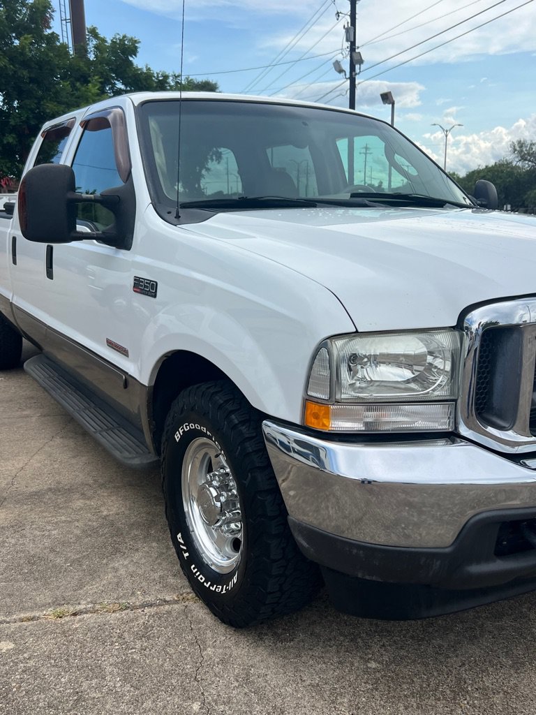 Used 2003 Ford F350 2WD Crew Cab Super Duty image 2