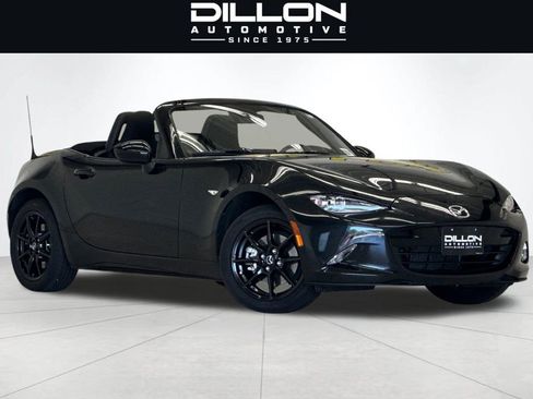 Certified 2021 MAZDA MX-5 Miata Sport RWD image 2
