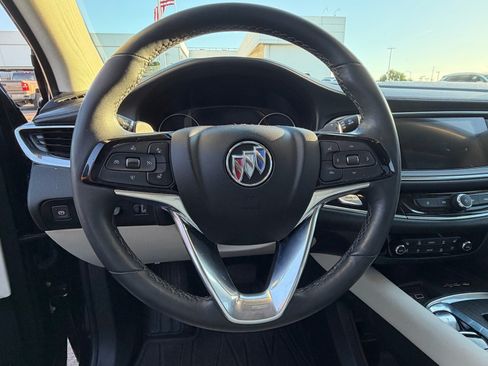 Used 2024 Buick Enclave Avenir w/ Avenir Technology Package AWD/4WD image 12