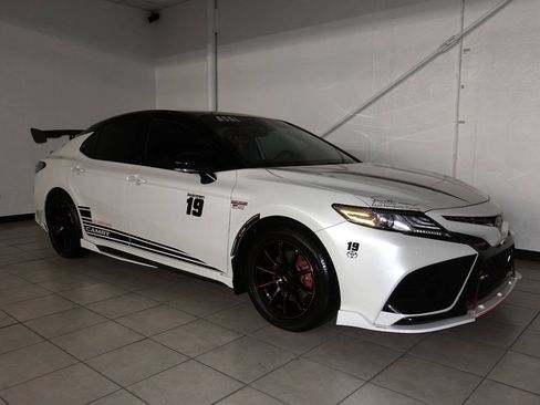 Used 2019 Toyota Camry XSE w/ Driver Assist Package FWD image 12