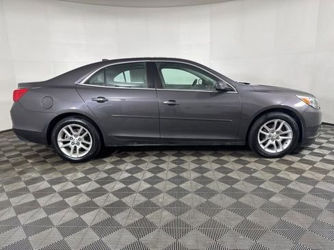 Used 2013 Chevrolet Malibu LT w/ Power Convenience Package FWD image 2