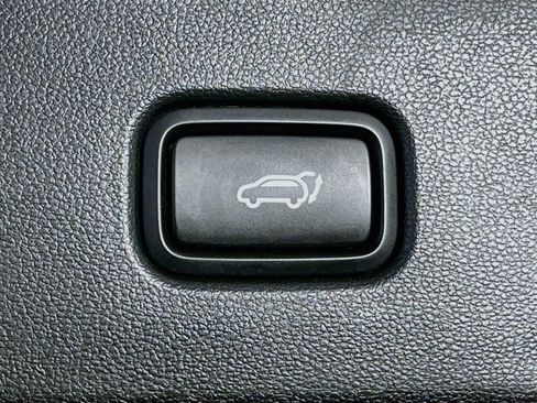 Used 2025 Hyundai Tucson SEL AWD/4WD image 29