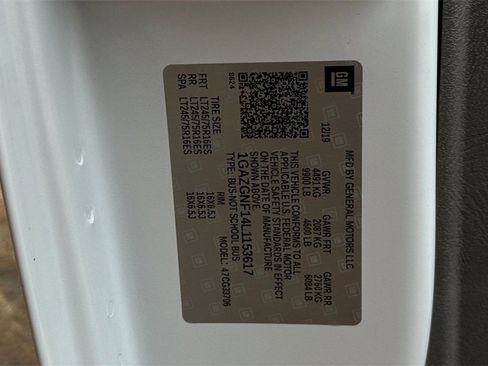 Used 2020 Chevrolet Express 3500 LS w/ Cold Climate Package image 37