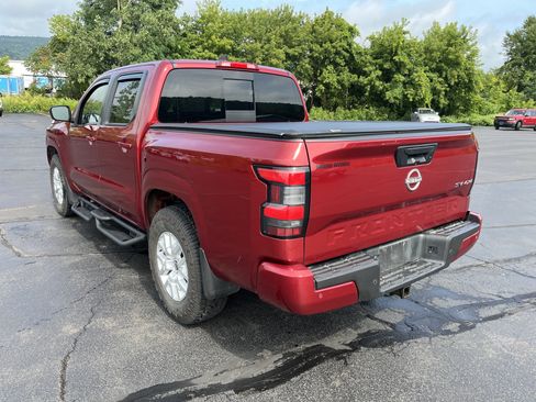 Certified 2023 Nissan Frontier SV w/ SV Convenience Package AWD/4WD image 5