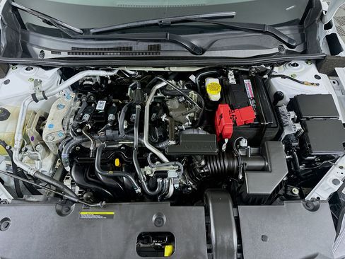 Used 2024 Nissan Sentra SV image 31