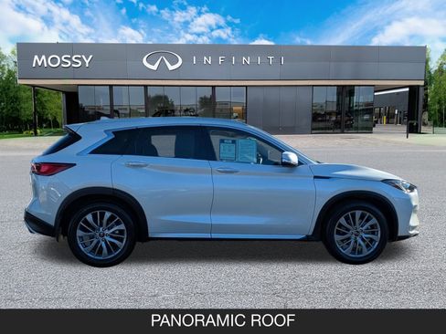 Used 2025 INFINITI QX50 Luxe image 6