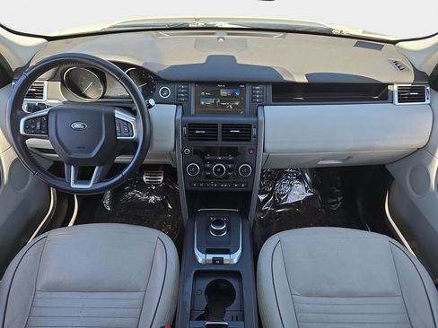Certified 2018 Land Rover Discovery Sport HSE AWD/4WD image 10