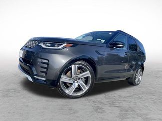 Certified 2025 Land Rover Discovery Metropolitan Edition AWD/4WD 360° Tour