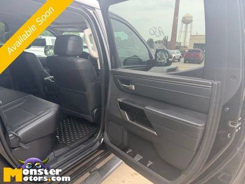 Used 2024 Toyota Tundra Limited AWD/4WD image 11