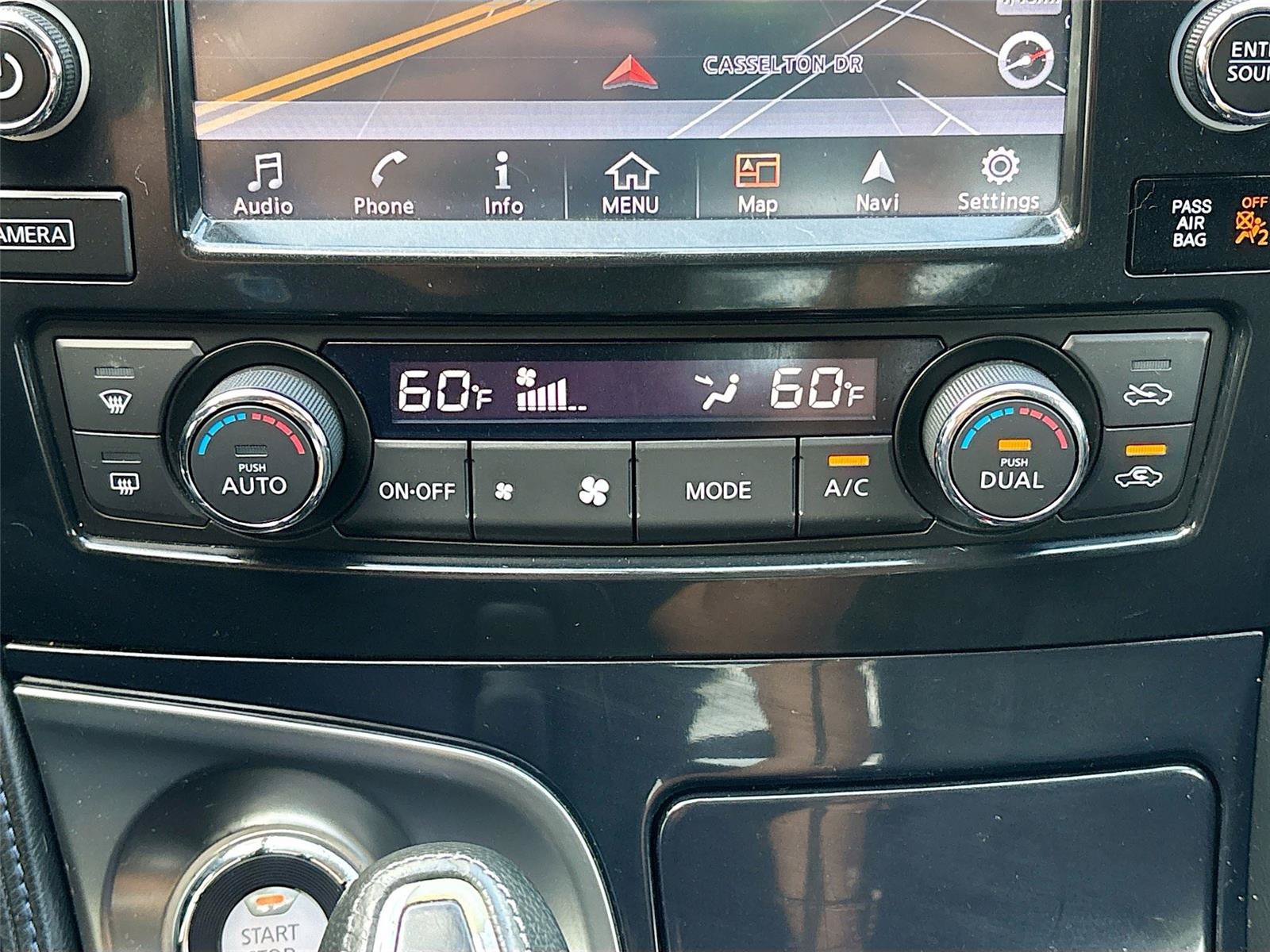 Used 2018 Nissan Maxima SR FWD image 16