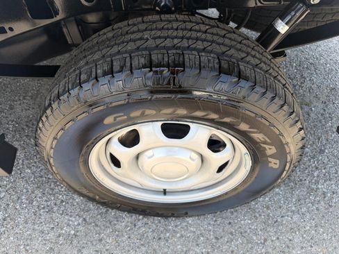 Used 2022 Ford F150 XL w/ Equipment Group 101A High RWD image 34