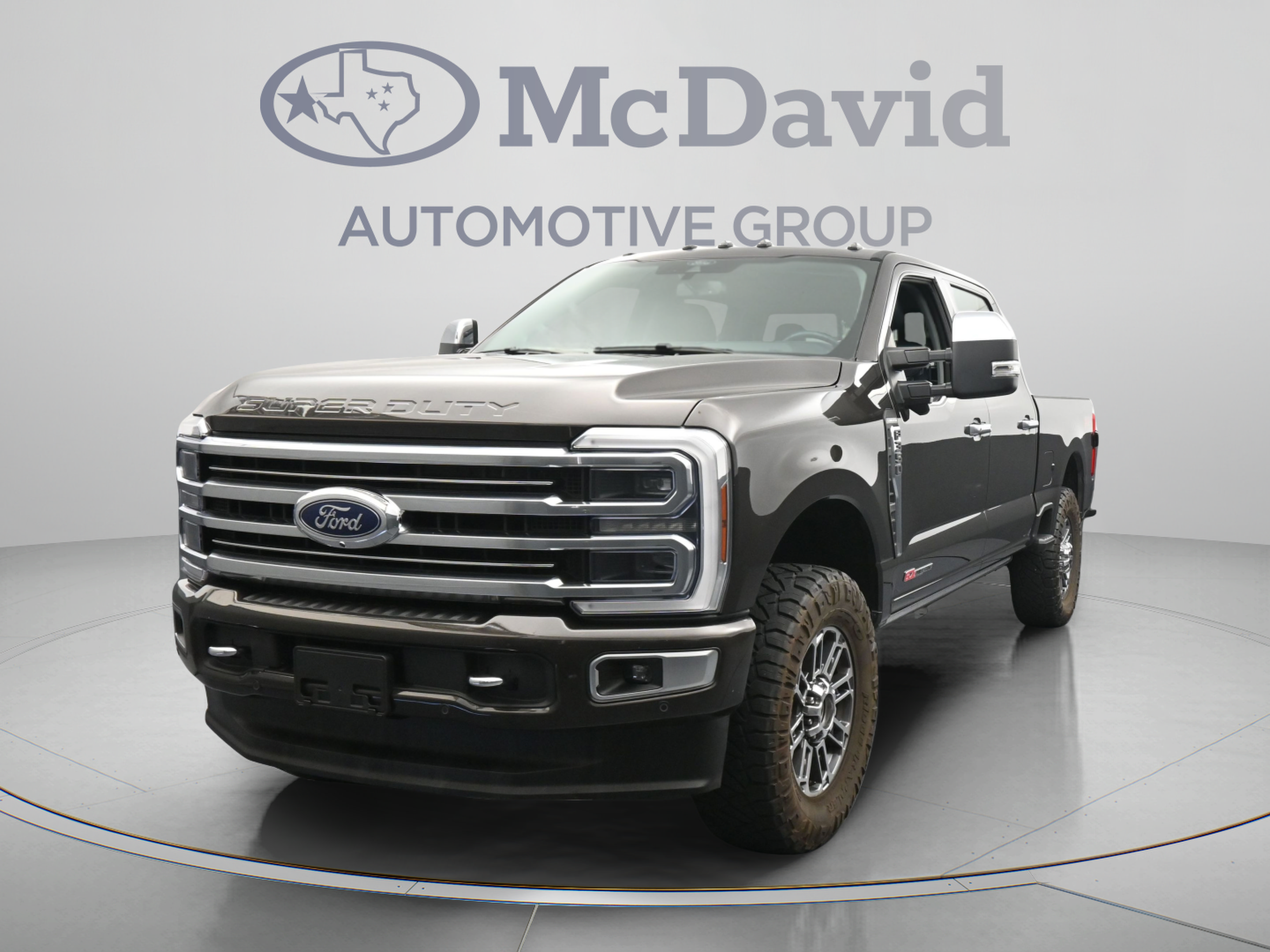 Used 2024 Ford F350 Limited w/ FX4 Off-Road Package AWD/4WD image 4
